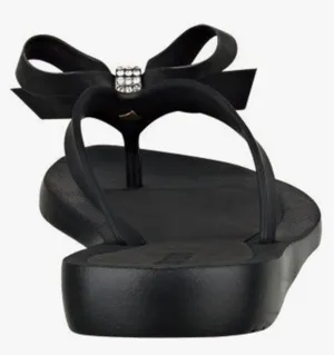Guess Women's Tutu Flip Flop thumbnail 3