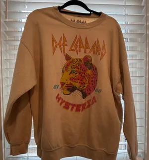 Def Leppard “Hysteria” Graphic Sweatshirt – Size XL thumbnail 1
