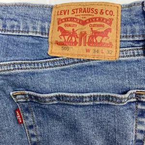 Levi’s 505 Men’s Jeans W34 x L31 Straight Leg thumbnail 5