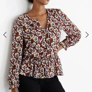 Madewell -565 Drawstring Ruffle-Hem‎ Top Blouse in Viola Floral Burgundy Medium thumbnail 1