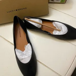Lucky Brand ballet flats thumbnail 1