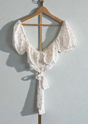 Altar'd State White Floral Tie-Back Puff Sleeve Crop‎ Top thumbnail 1