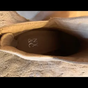 New York & Company Booties Tan Size 8 thumbnail 10