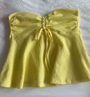 Yellow top thumbnail 1