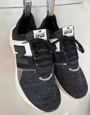 New Balance Fresh Foam X Cruz Artisan v3 Black Sneakers 10.5 thumbnail 1