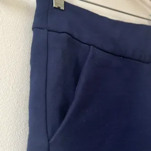 Zara | Navy Blue Women’s Structured Cotton Shorts Small thumbnail 2