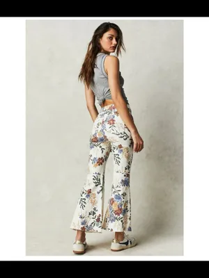 We The Free free people FREE PEOPLE Crop YOUTHQUAKE Print Flare Jeans 28‎ nwt thumbnail 2