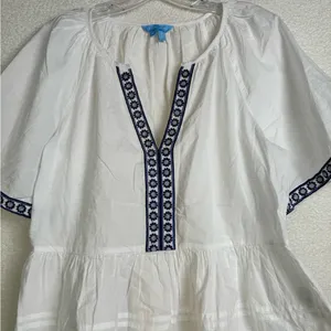 Draper James Short Sleeve Embroidered Top Size M thumbnail 3
