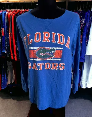 5/$65 Colosseum Womens Knit Top Sz M Florida Gators Distressed Look Long Sleeve thumbnail 1