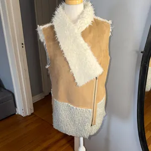 Saturday Sunday Anthropologie Fluffy Cream Vest thumbnail 2
