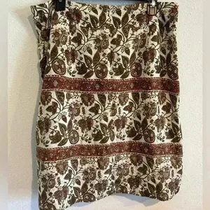 Banana Republic Silk Floral paisley skirt size 12 Feminine Delicate boho hippie thumbnail 3