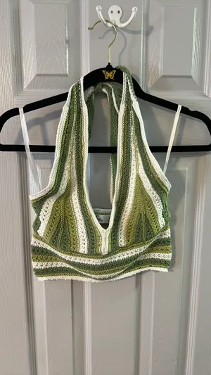 Hollister knitted halter top  thumbnail 2
