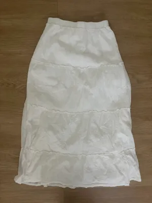 Low rise maxi skirt thumbnail 2