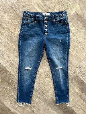 Kancan Women’s size 15/31 buttonfly Raw Hem Denim Jeans thumbnail 1