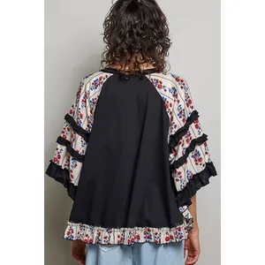 POL Round Neck‎ Half Sleeve Contrast Floral Lace Oversized Knit Top - Small thumbnail 3