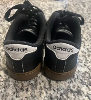 adidas Unisex Kids Black/White Low Top Lace-Up Sneaker Shoe US 4.5 thumbnail 6