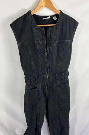 Universal Thread Black Denim Jumpsuit Size 8 thumbnail 1