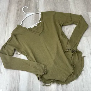 Free People Top v neck distressed knit come and get it womens Green xsmall boho thumbnail 2