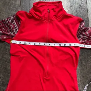 Nike Pro Dri-Fit Long Sleeve 1/2 Zip Pullover Running Top Red Pattern Size Small thumbnail 3