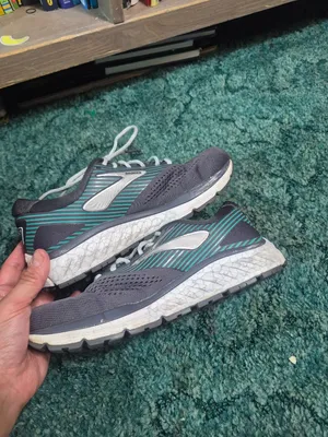 Brooks Addiction 14 Running Shoes 8.5D thumbnail 7