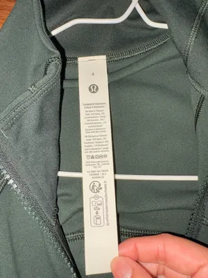 Lululemon Define Cropped Jacket thumbnail 3