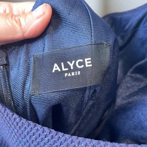 Alyce Paris Women's Navy Sparkly Bodycon Mini‎ Open Back Dress Size 0 thumbnail 4