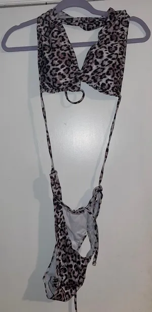 SheIn NEW LEOPARD HALTER SWIMSUIT thumbnail 2