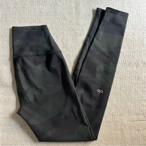 ALO Yoga Black Leggings High Waist Performance thumbnail 3