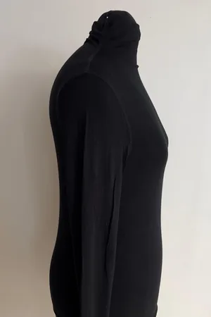 CL Women’s Classic Monk Turtleneck Sweater NWOT thumbnail 3
