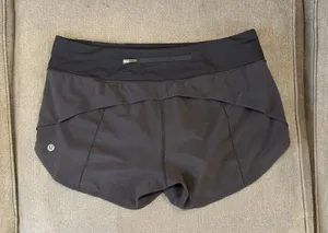 Lululemon Black Speed Up Low Rise size 8 Shorts thumbnail 1