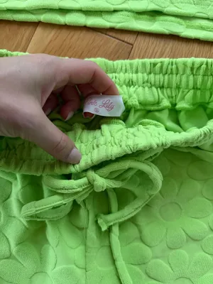 Pink Lily Bright Green Pullover & Shorts thumbnail 3