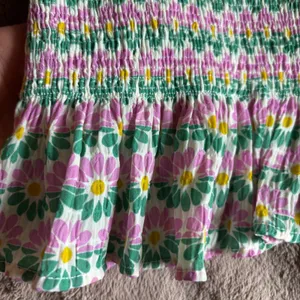 Zara Floral Smocked Mini Skirt Pink Green Ruffle Hem Small NWT thumbnail 3