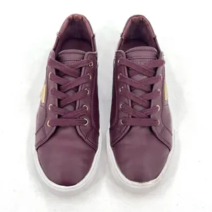 Guess Comly2 Burgundy Wine Red Quilted Lace Up Gold Logo Low Top Sneakers Size 8 thumbnail 2