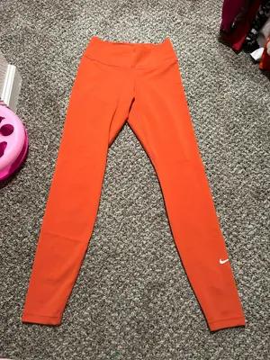 Nike Dri-Fit Leggings thumbnail 2