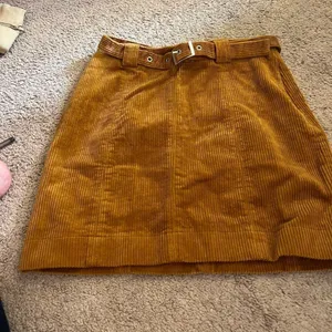 Urban outfitters‎ corduroy skirt small thumbnail 3