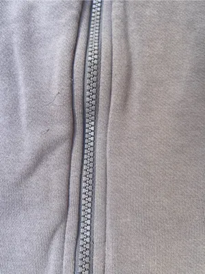 ALO Yoga Zip-Up Hoodie Sweatshirt in Dusty grey streetwear activewear training thumbnail 8