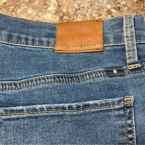 Lucky 🍀 Brand Brooke Skinny Jeans thumbnail 2