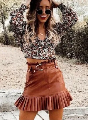ZARA Pleated Skirt Mini Faux Leather thumbnail 1