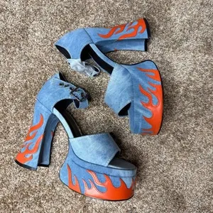 Current Mood Little Pistol Platform Heels 7 Denim Orange Flame Block thumbnail 2
