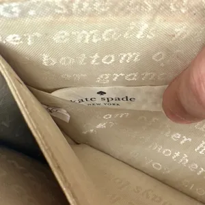 KATE SPADE New York Black and Cream / Taupe Wallet Wristlet thumbnail 8