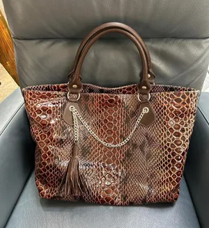 Brown Snake Print Women's Tote Bag with Chain and Tassel thumbnail 1