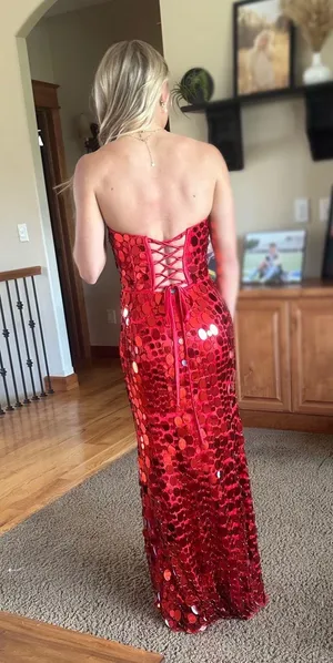 red prom dress Size 2 thumbnail 2
