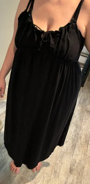 Old Navy Maternity Dress thumbnail 3
