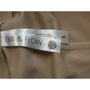 Ebb & Flow Skort Women’s Small Tan Beige Shorts Skirt Pickleball Tennis Golf NEW thumbnail 5