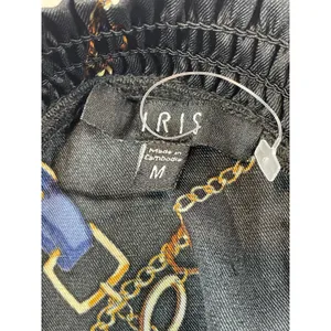 Iris Off‑Shoulder Crop Top Size M Black Gold Chain Detail thumbnail 5