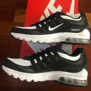 Nike Air Max VG-R Flash Running Sneakers thumbnail 4