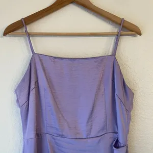 Elliat Casey Ruched‎ Dress Large Lilac Purple Wedding Guest Semi Formal Event thumbnail 3