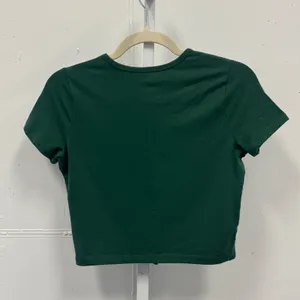 Hollister Women's Forest Green Front Cutout Short Sleeve Crop Top T-shirt Medium thumbnail 2