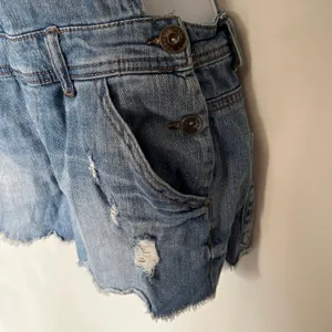 Empyre Cora Denim Y2K Jean Women Shortalls Sz 5 Grunge Indie Distressed Raw thumbnail 7