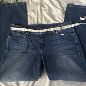 Levi's Blue Denim Jeans thumbnail 4